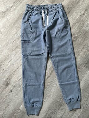 Figs Women's Light Blue Cargo Joggers with Drawstring Waist